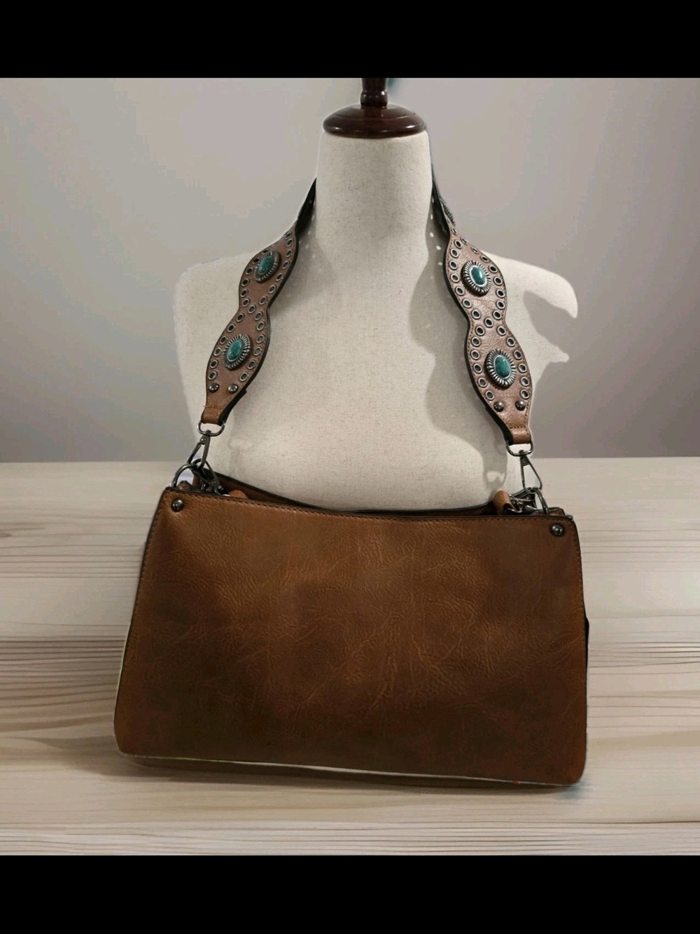 Sam & Hadley Cognac Hobo Bag Turquoise Studded Strap Western Boho - Picture 3 of 12
